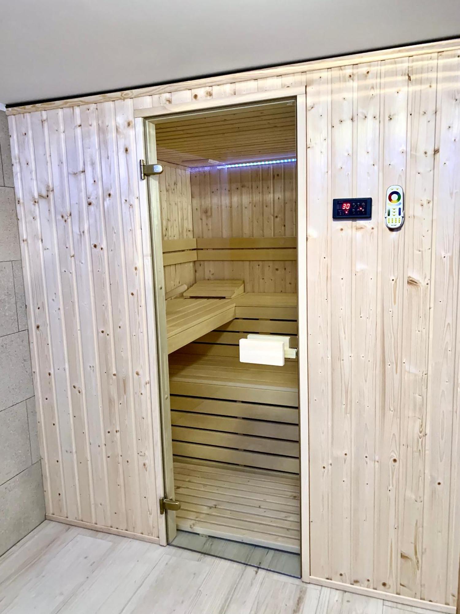 Domek Monte Black Z Jacuzzi I Sauna Finska Stronie Śląskie Exteriér fotografie